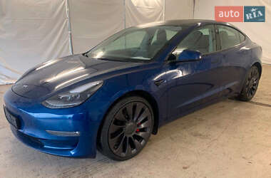 Седан Tesla Model 3 2021 в Вінниці