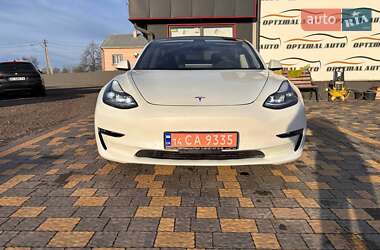 Седан Tesla Model 3 2022 в Львові