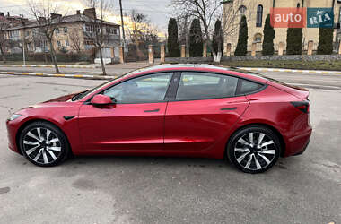 Седан Tesla Model 3 2024 в Киеве