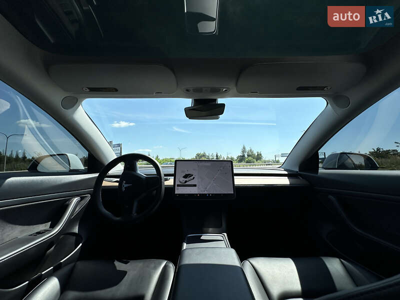 Седан Tesla Model 3 2021 в Львове фото 13 Седан Tesla Model 3 2021 в Львове
