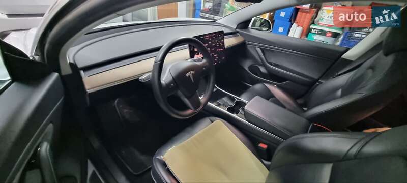 Седан Tesla Model 3 2019 в Хмельницком фото 14 Седан Tesla Model 3 2019 в Хмельницком
