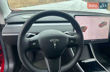 Седан Tesla Model 3 2018 в Тернополе