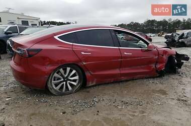 Седан Tesla Model 3 2019 в Львове