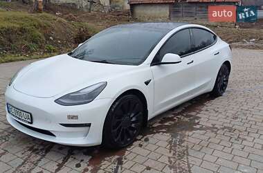 Седан Tesla Model 3 2023 в Николаеве