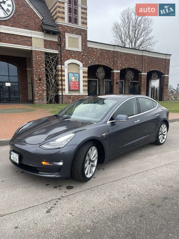 Седан Tesla Model 3 2018 в Киеве фото 2 Седан Tesla Model 3 2018 в Киеве