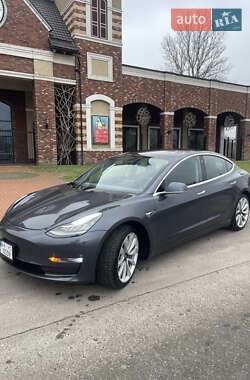 Седан Tesla Model 3 2018 в Києві