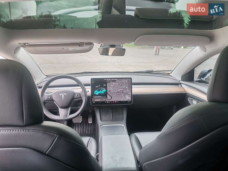 Седан Tesla Model 3 2023 в Виннице фото 11 Седан Tesla Model 3 2023 в Виннице