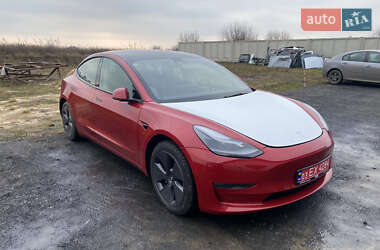 Седан Tesla Model 3 2022 в Луцьку