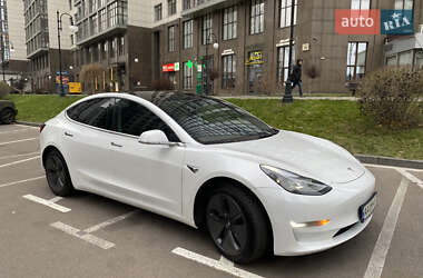 Седан Tesla Model 3 2020 в Києві