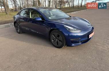 Седан Tesla Model 3 2021 в Житомире