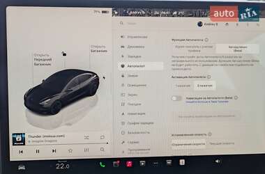 Седан Tesla Model 3 2023 в Одесі