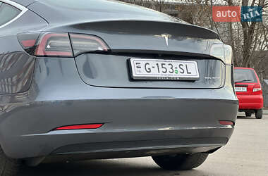 Седан Tesla Model 3 2019 в Тернополі