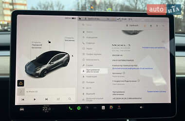 Седан Tesla Model 3 2019 в Тернополі