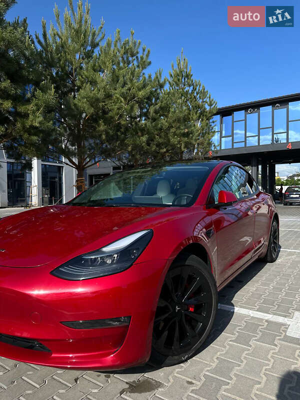 Седан Tesla Model 3 2022 в Ужгороде фото Седан Tesla Model 3 2022 в Ужгороде