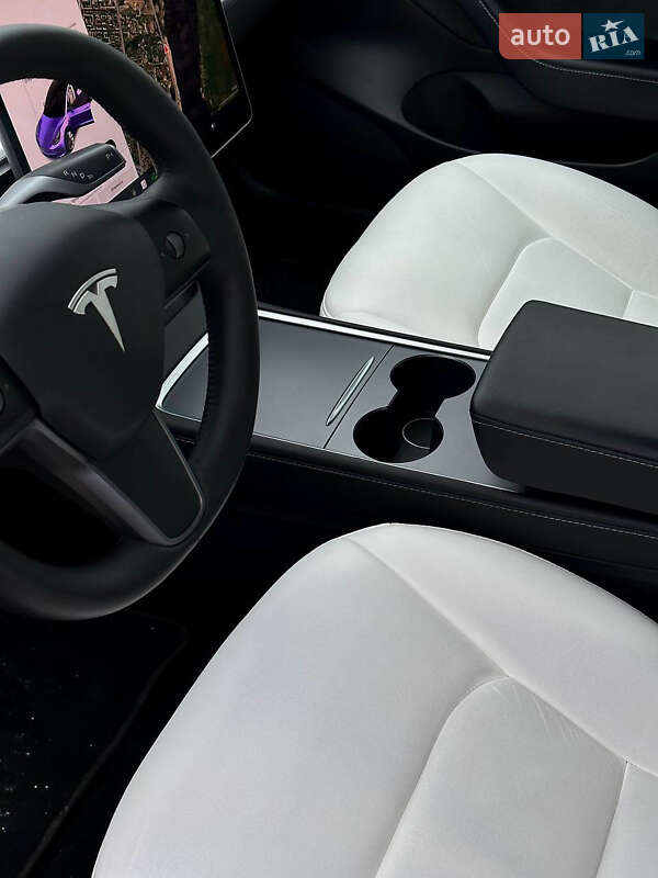 Седан Tesla Model 3 2022 в Ужгороде фото 7 Седан Tesla Model 3 2022 в Ужгороде