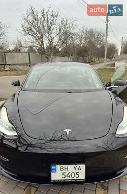 Седан Tesla Model 3 2018 в 