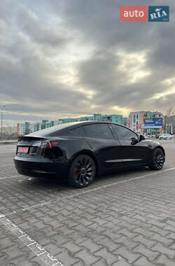 Седан Tesla Model 3 2021 в Софіївській Борщагівці