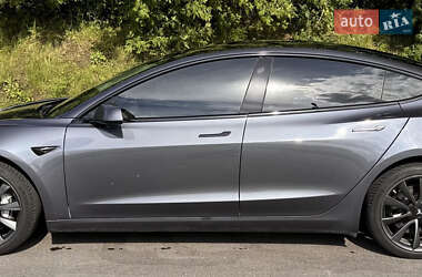 Седан Tesla Model 3 2019 в 
