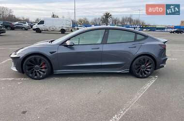 Седан Tesla Model 3 2023 в Києві