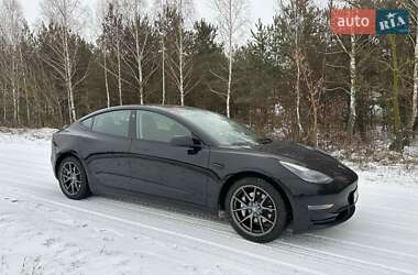 Седан Tesla Model 3 2021 в Ковеле