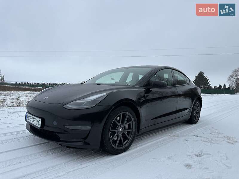 Седан Tesla Model 3 2021 в Ковеле