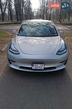 Седан Tesla Model 3 2018 в Никополе