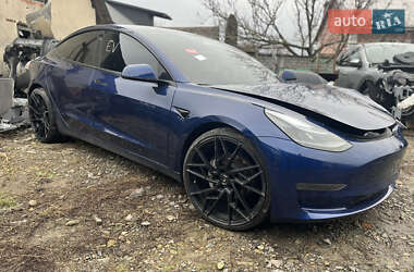 Седан Tesla Model 3 2023 в Кам'янці-Бузькій