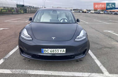 Седан Tesla Model 3 2018 в Львові