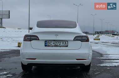 Седан Tesla Model 3 2018 в 