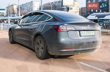 Седан Tesla Model 3 2018 в Києві