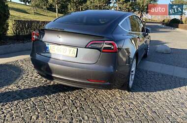 Седан Tesla Model 3 2020 в 