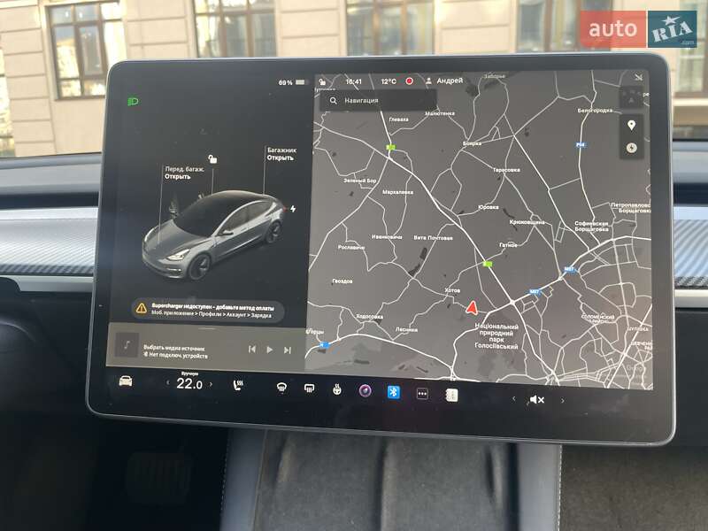 Седан Tesla Model 3 2022 в Киеве