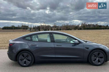 Седан Tesla Model 3 2023 в Тернополі