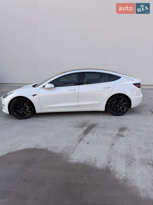 Седан Tesla Model 3 2019 в Луцьку фото 6 Седан Tesla Model 3 2019 в Луцьку
