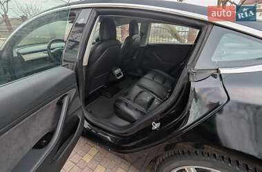 Седан Tesla Model 3 2018 в 