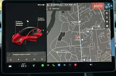 Седан Tesla Model 3 2019 в 