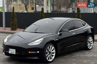 Седан Tesla Model 3 2019 в Одессе