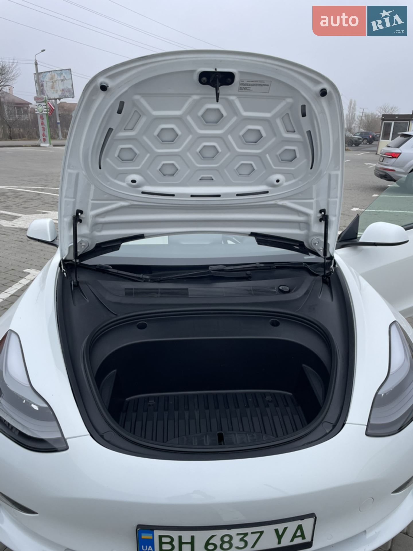 2022 Tesla Model 3 - мініатюра 10