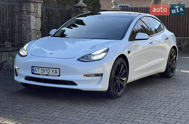 Седан Tesla Model 3 2018 в Ивано-Франковске