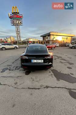 Седан Tesla Model 3 2018 в 