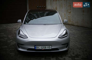 Седан Tesla Model 3 2018 в 