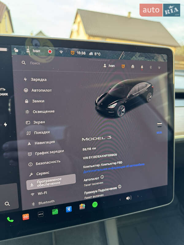 Седан Tesla Model 3 2022 в Львові