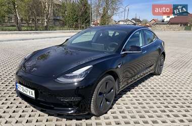 Седан Tesla Model 3 2019 в Коломиї