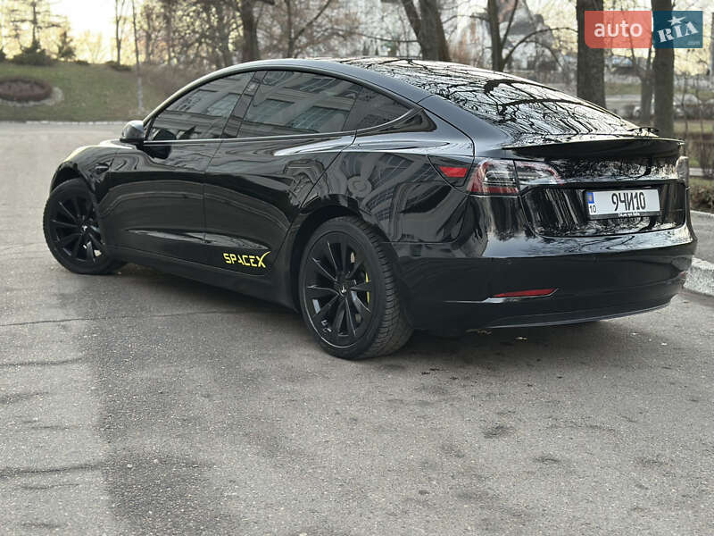 Седан Tesla Model 3 2021 в Белой Церкви