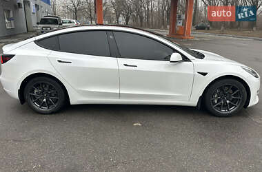 Седан Tesla Model 3 2021 в Харькове