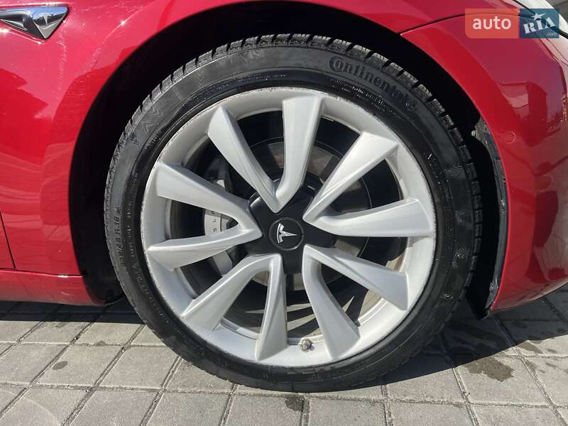 Седан Tesla Model 3 2018 в Львові фото 17 Седан Tesla Model 3 2018 в Львові