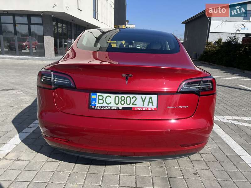 Седан Tesla Model 3 2018 в Львові фото 6 Седан Tesla Model 3 2018 в Львові