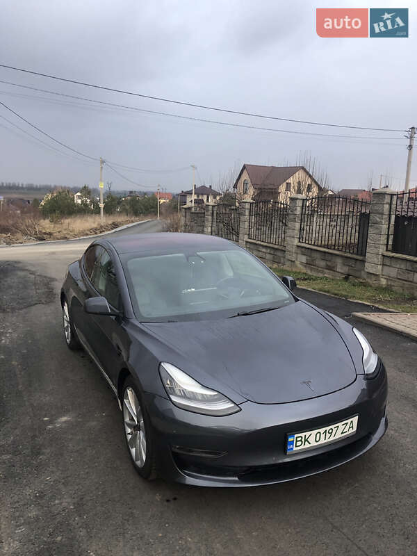 Седан Tesla Model 3 2018 в Ровно фото 5 Седан Tesla Model 3 2018 в Ровно
