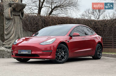 Седан Tesla Model 3 2018 в Днепре