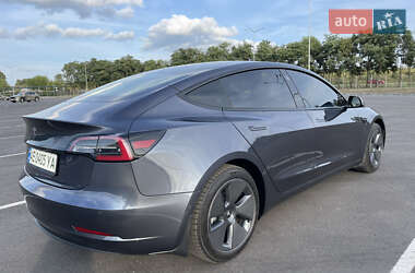 Седан Tesla Model 3 2021 в Днепре